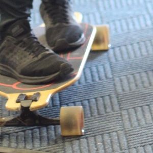 Meet your Posher, Max